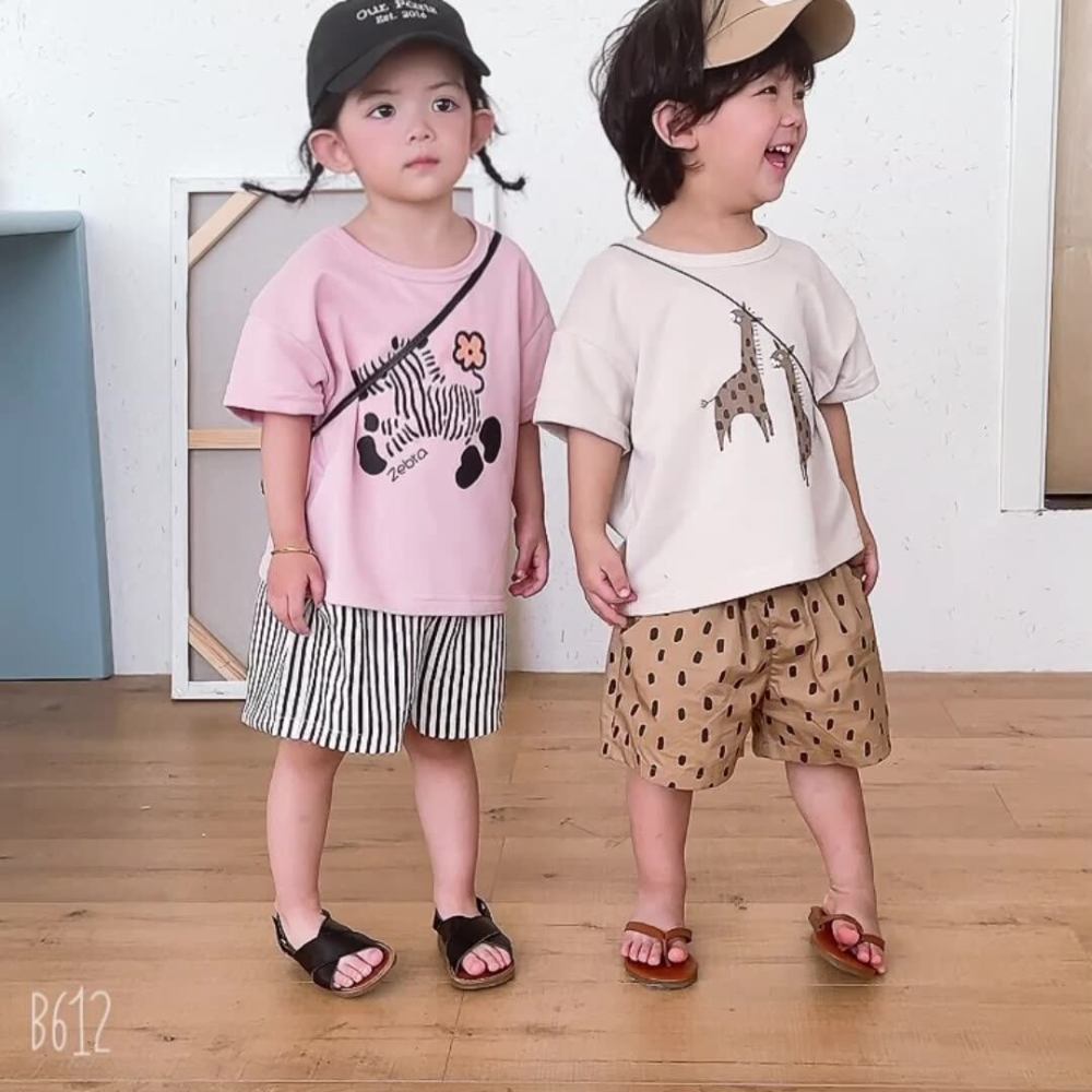 儿童夏季运动套装男女童2026新款夏装短袖短裤豹纹长颈鹿宝宝衣服