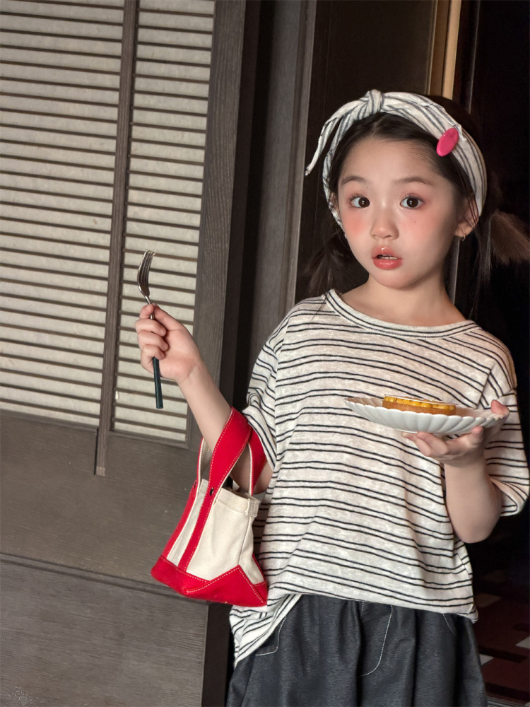 2026夏季新款韩版儿童条纹百搭短袖男女童六色简约款T恤带三角巾
