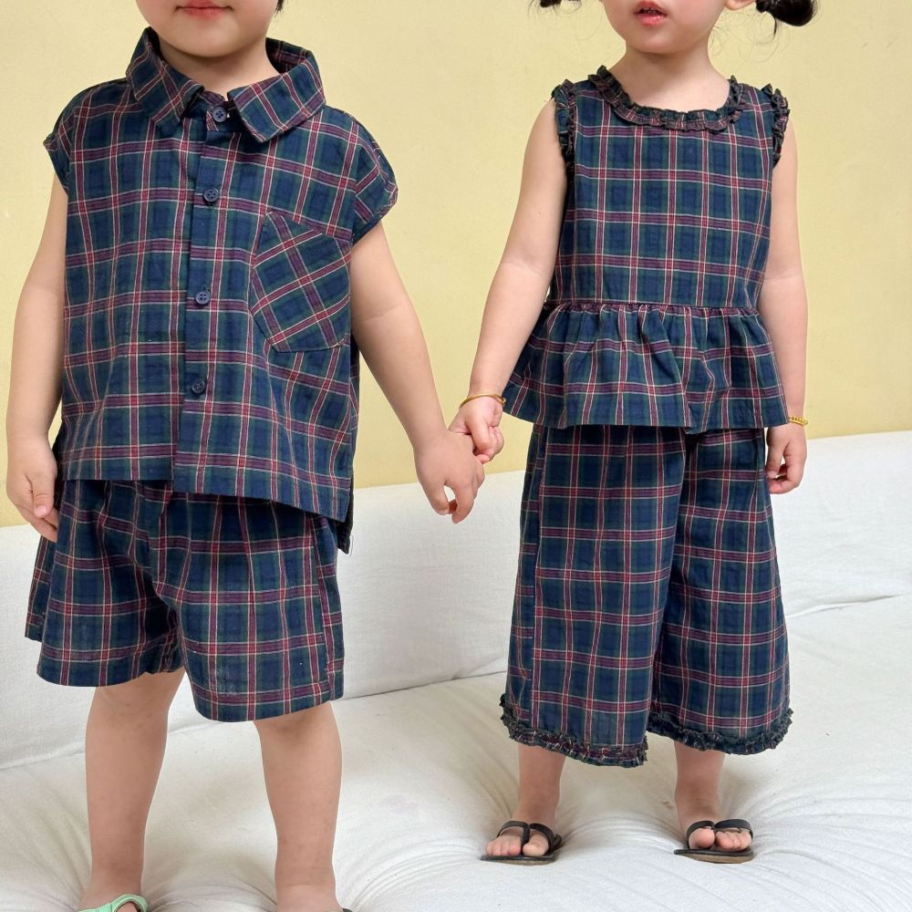 儿童夏季套装女童纯棉格子2026新款宝宝休闲男童背心短裤兄妹夏装