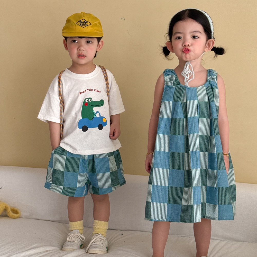 儿童夏季短袖套装男童度假2026新款宝宝格子女童格子连衣裙兄妹装