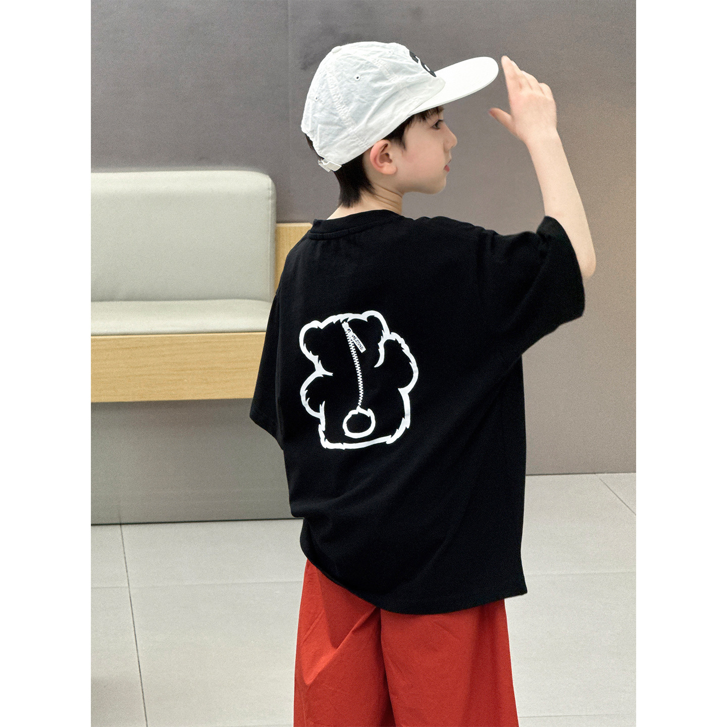男女童ins潮夏季2026新款童装撞色卡通熊印花宽松圆领柔软短袖T恤