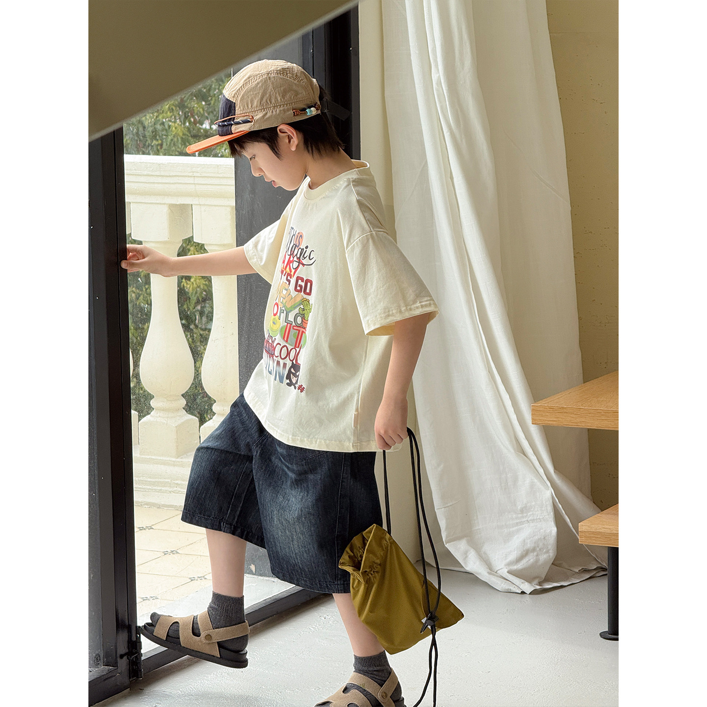 2026夏装韩版美式印花儿童短袖休闲宽松男女童彩色字母百搭T恤潮