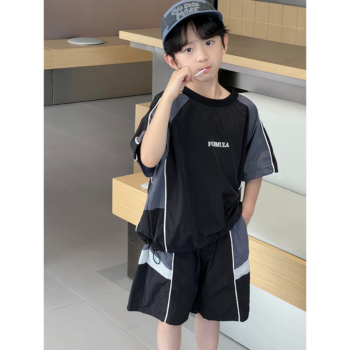 2026夏季新品韩版儿童宽松户外球服撞色数字印花两件套套装短袖潮