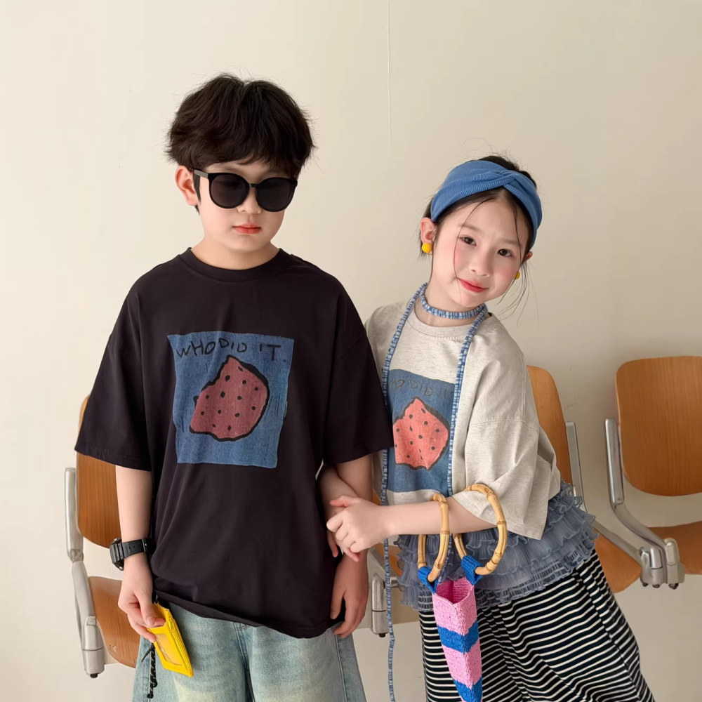末小蒙童T恤2026夏季男童女童韩版宽松字母短袖儿童圆领休闲上衣