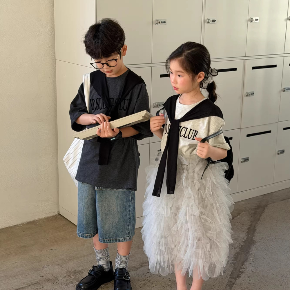 末小蒙童T恤2026夏季男童女童韩版字母宽松短袖儿童圆领休闲百搭T