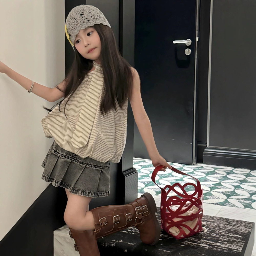 女童套装26夏新款美式洋气条纹挂脖小衫织里童装牛仔百褶裙潮外贸
