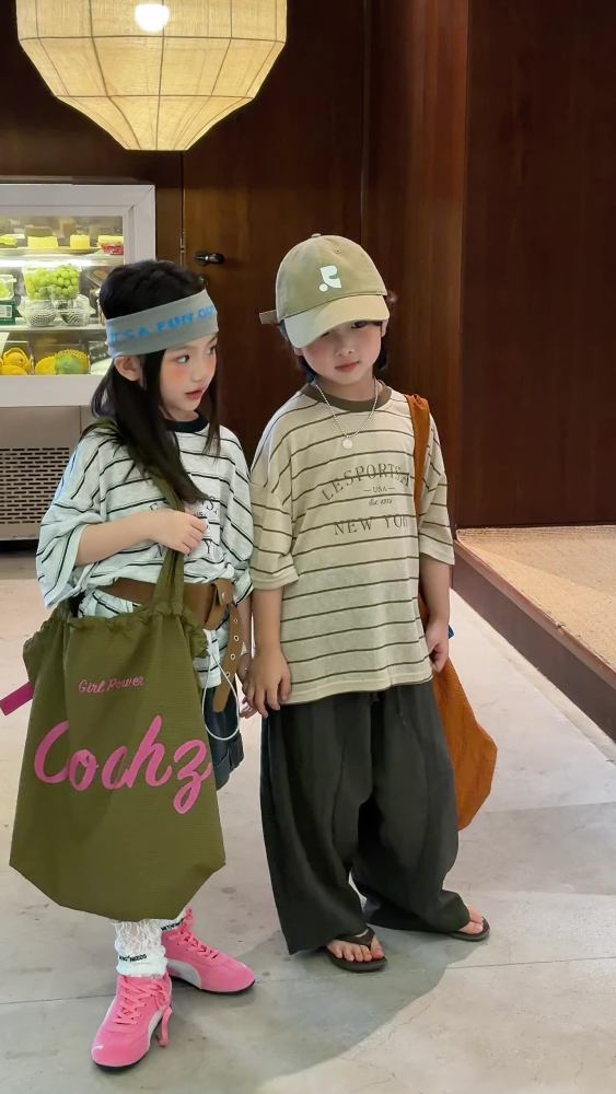 2026夏季新款韩版儿童卷边宽松牛仔短裤男女童A字版拼接休闲中裤