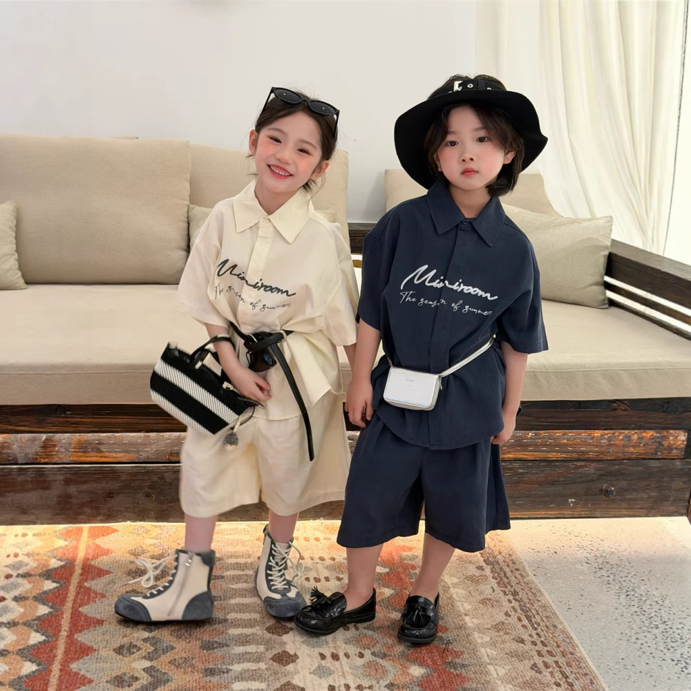 2026夏季新款韩版儿童设计师款字母印花衬衫套装男女童时尚两件套