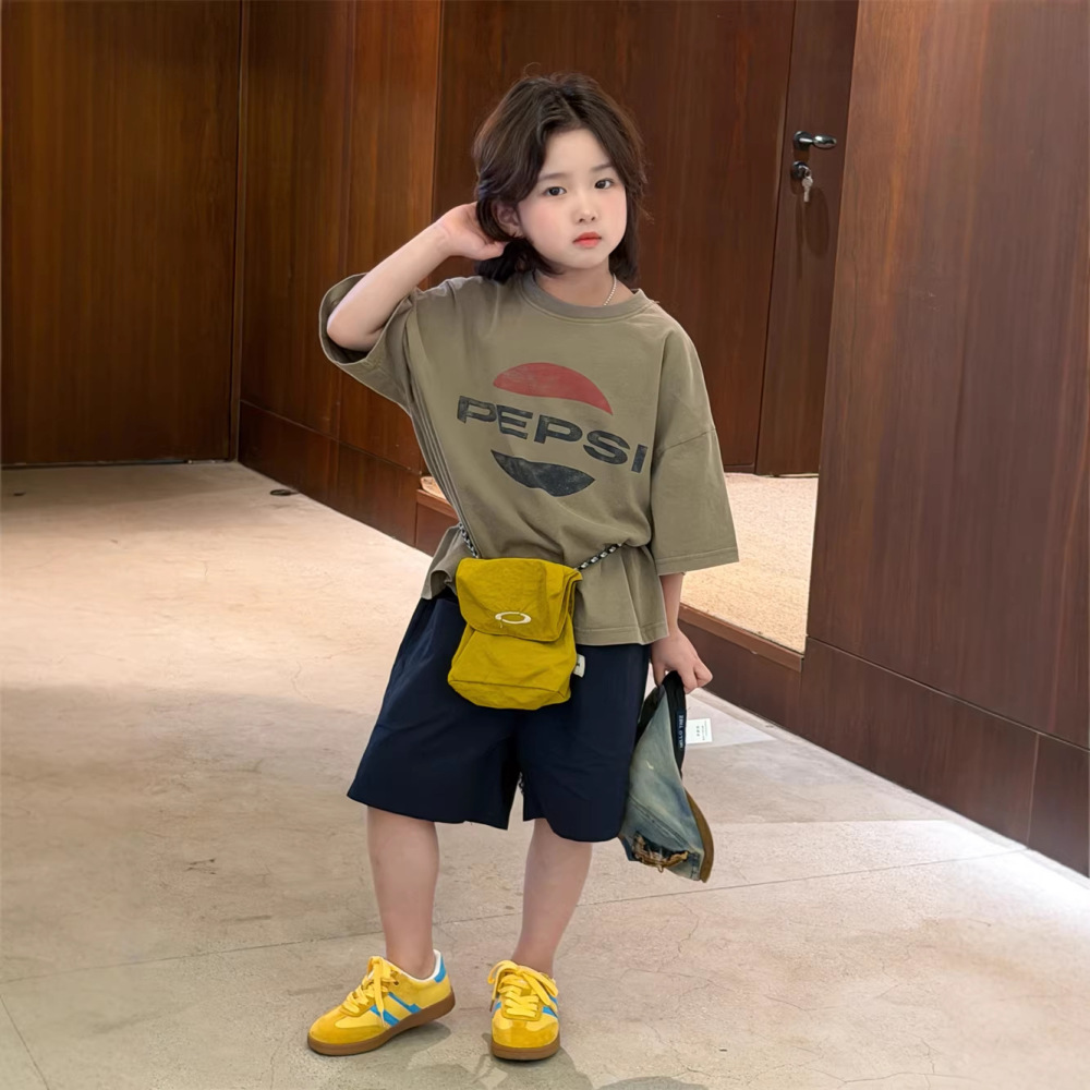 2026夏季新款韩版儿童字母印花短袖男女童做旧软糯舒适T恤洋气
