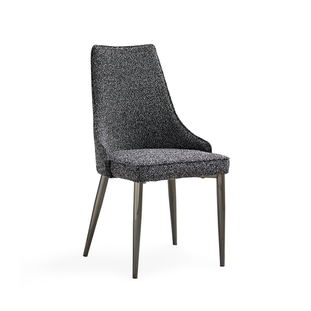 Clara chair