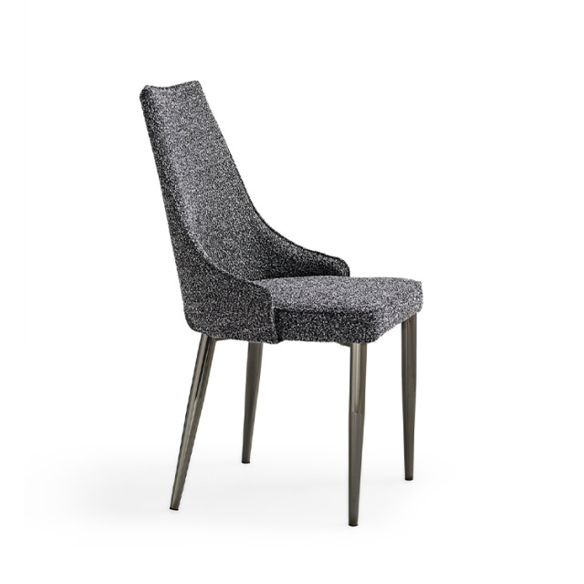 Clara chair