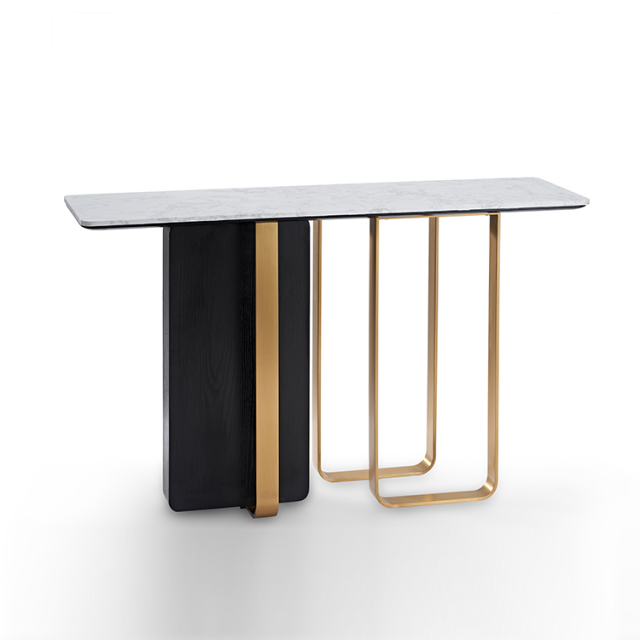Saint Germain console