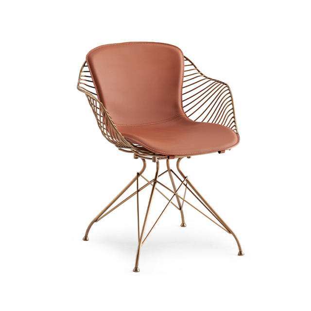 Wire chair