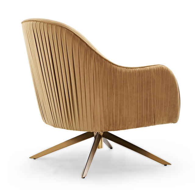 Roar Rabbit Pleated
