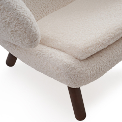Pelican Chair