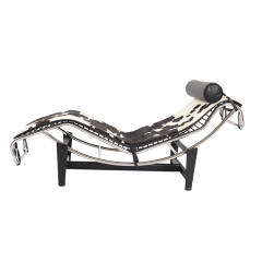 LC4 Chaise Lounge