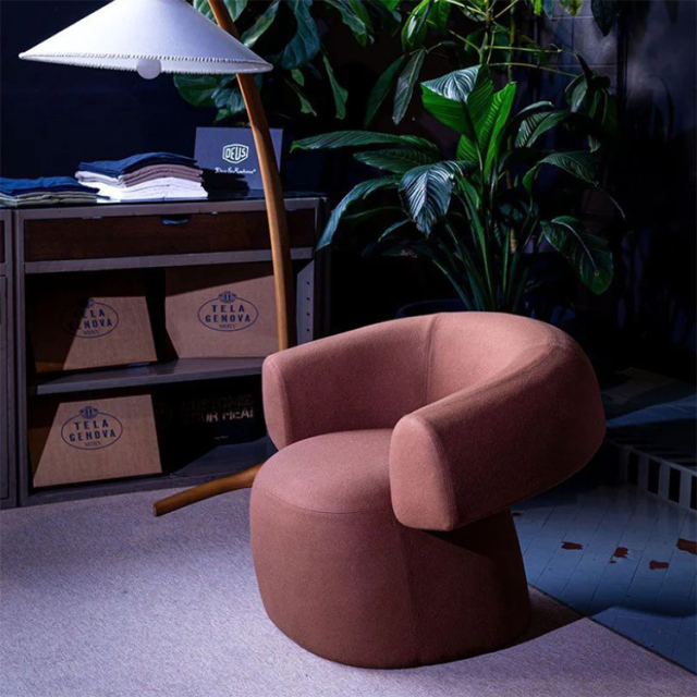Ruff armchair