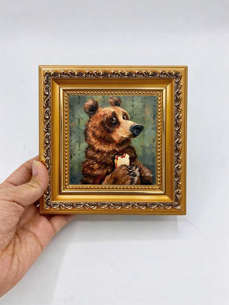 Oil Painting Bear Portrait Framed Cake Eating Bear Retro Solid Wood Frame Mini Desk Wall Decor Animal Lover Gift