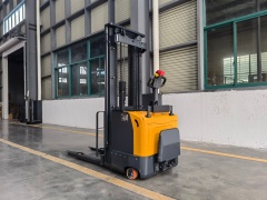 CDD-S Series Straddle Electric Pallet Stacker