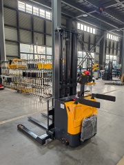 CDD20-AK Full Electric Stacker