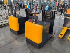 Industrail Tow Tractor