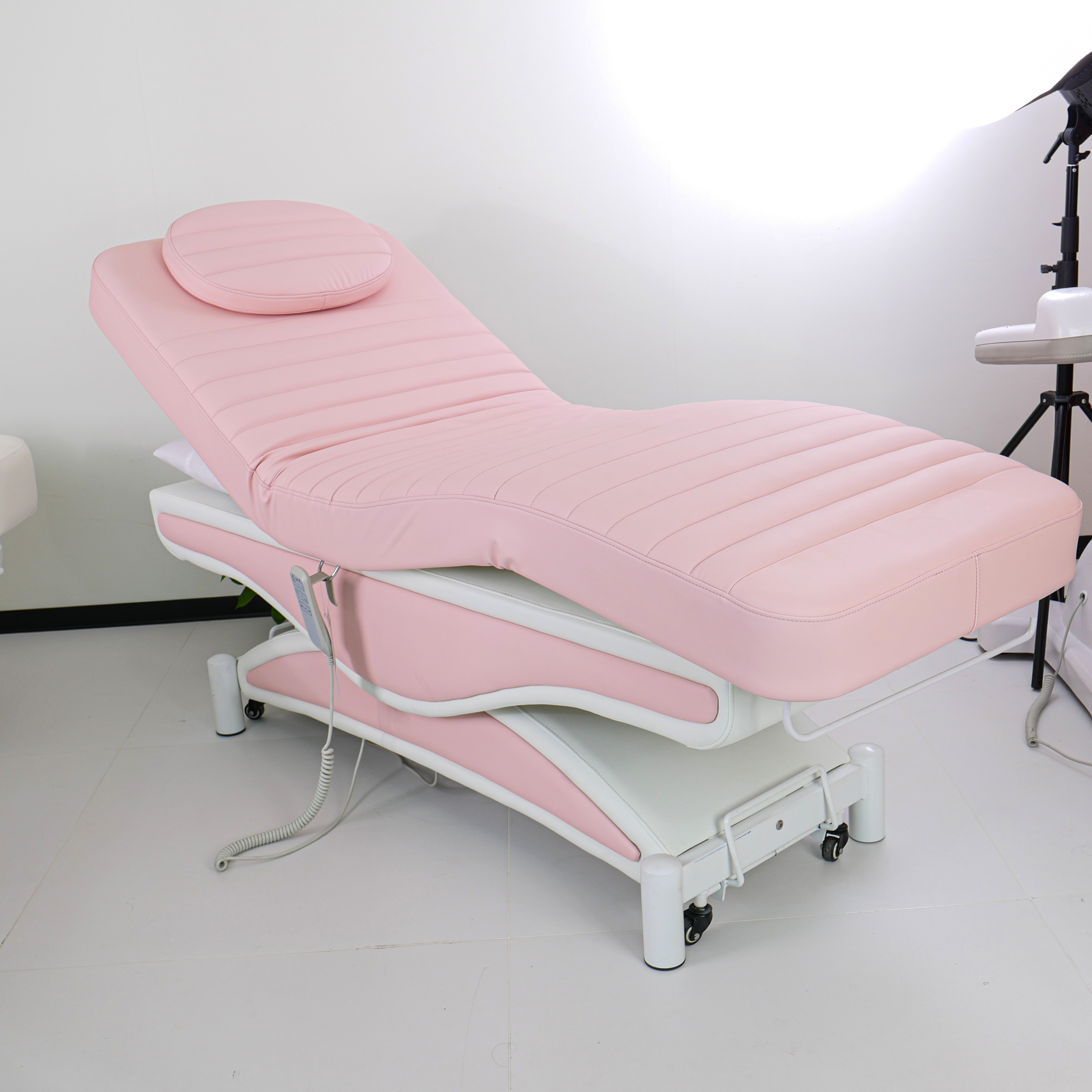 3 Motor Electric Beauty Bed with Adjustable Functions for Facial Spa Use DN0034_3 Motor Beds