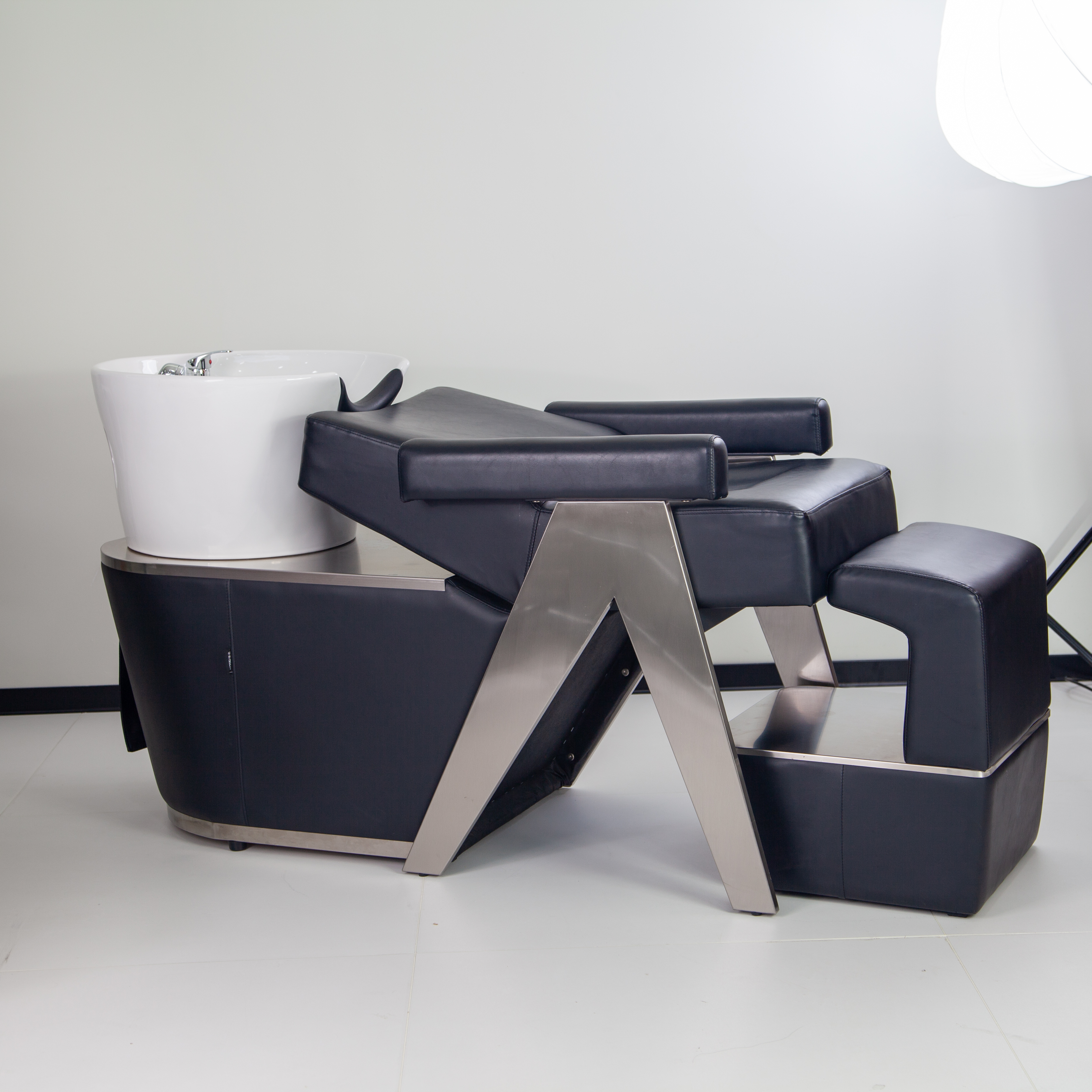 Basic Backwash Shampoo Chair with Salon Sink Unit DN0071_Basic Shampoo Chairs