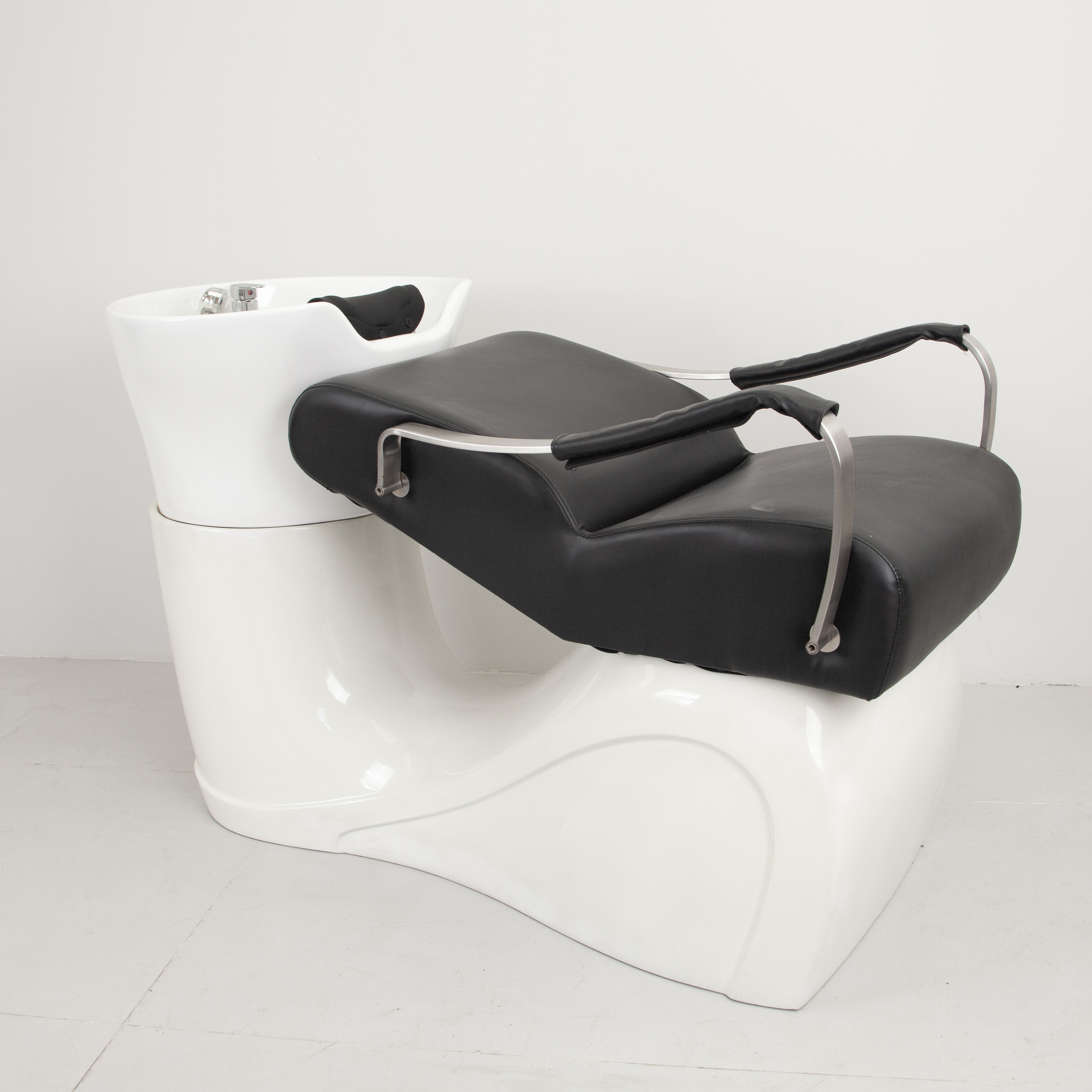 Basic Shampoo Wash Chair with Backwash Basin for Hair Salon DN0061_Basic Shampoo Chairs