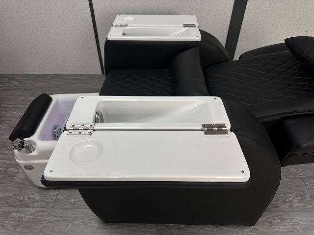 Standard Pedicure Chair with Foot Stool for Nail Salon DN0131_Standard Pedicure Chairs
