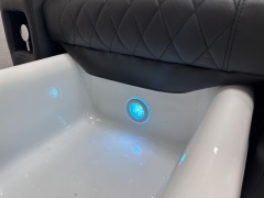Standard Pedicure Chair with Foot Stool for Nail Salon DN0131_Standard Pedicure Chairs