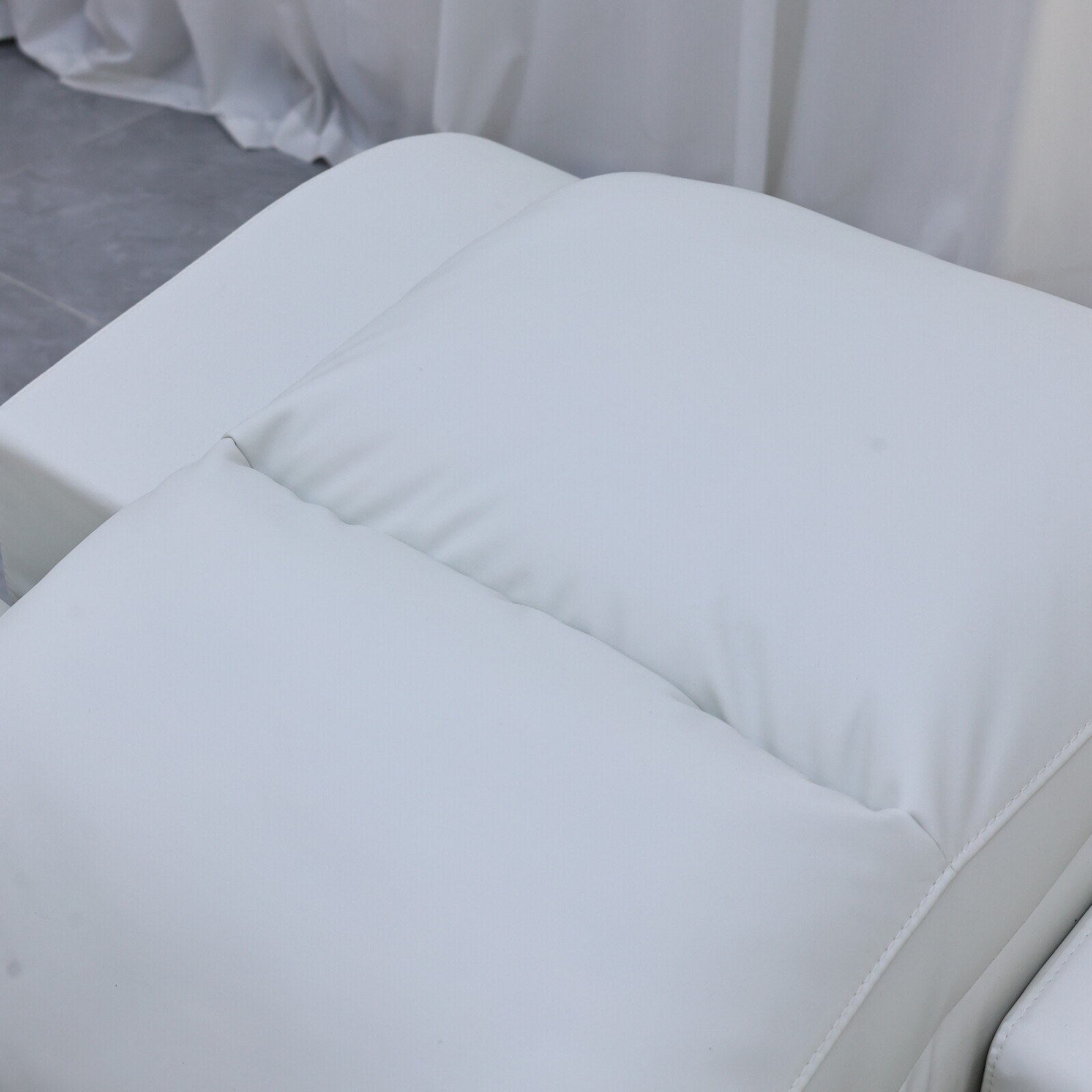 Standard Pedicure Sofa Chair with Plumbing for Nail Salon DN0230_Standard Pedicure Chairs