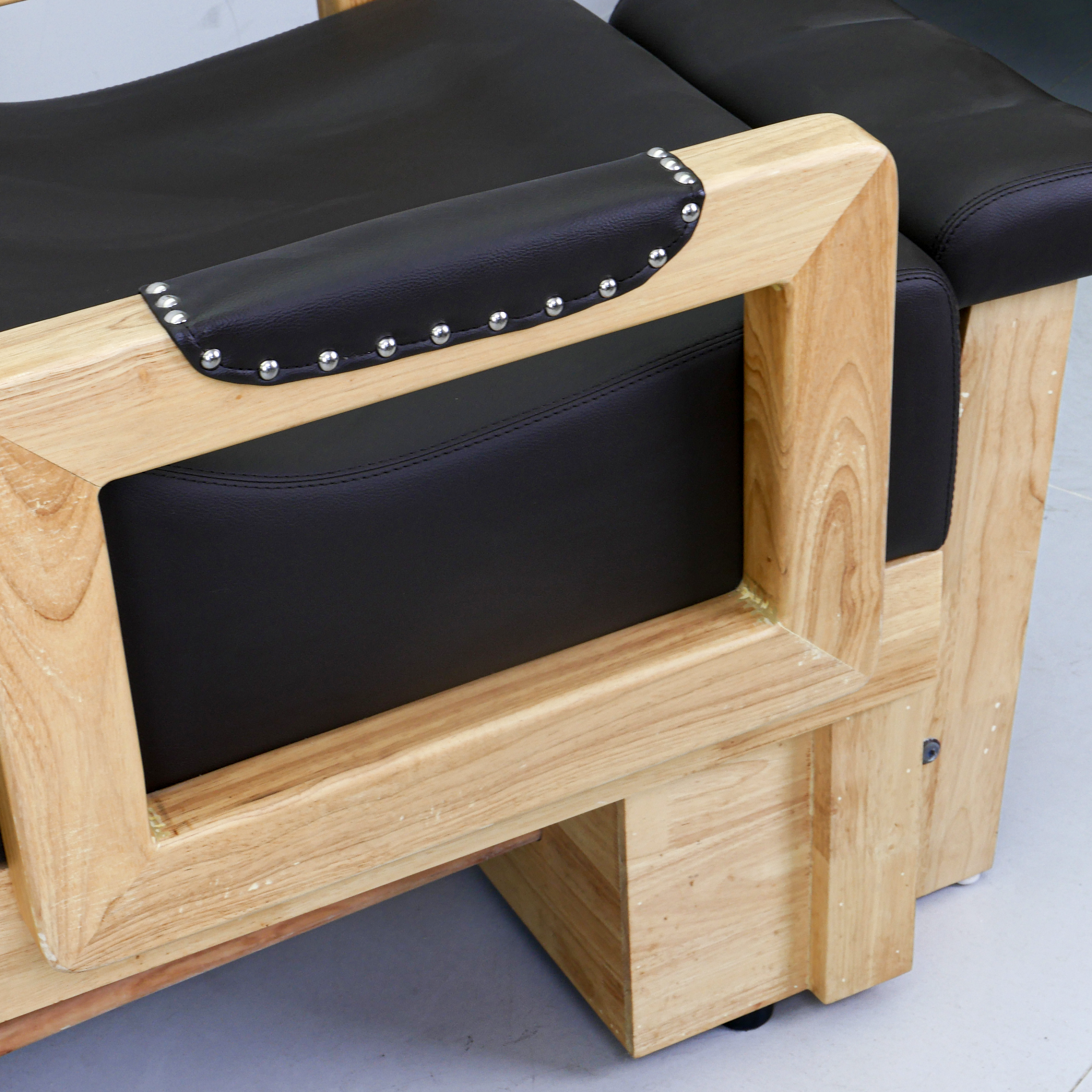 Basic Hair Wash Chair with Backwash Basin for Salon Use DN0063_Basic Shampoo Chairs