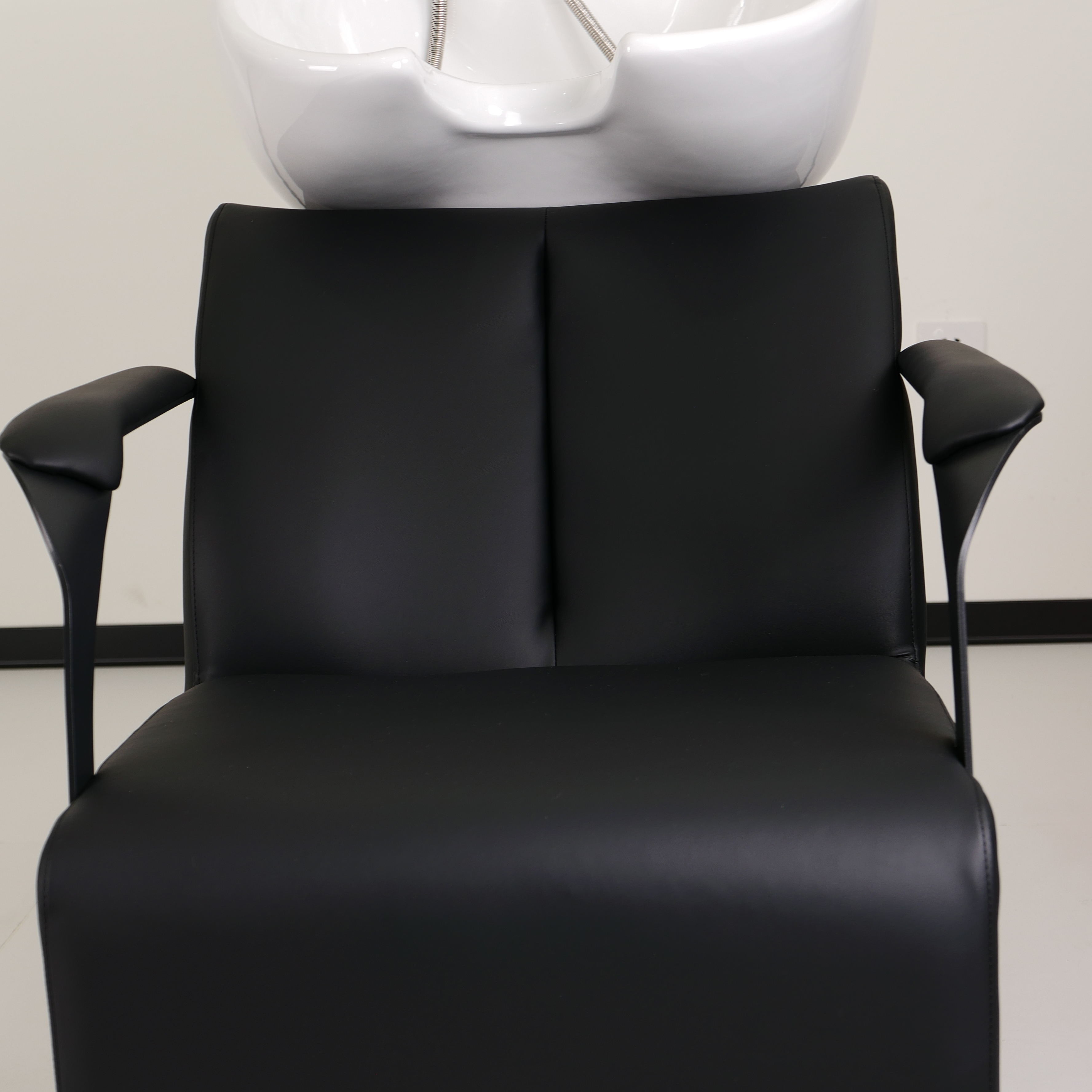 Basic Reclining Shampoo Chair with Wash Basin for Beauty Salon DN0073_Basic Shampoo Chairs