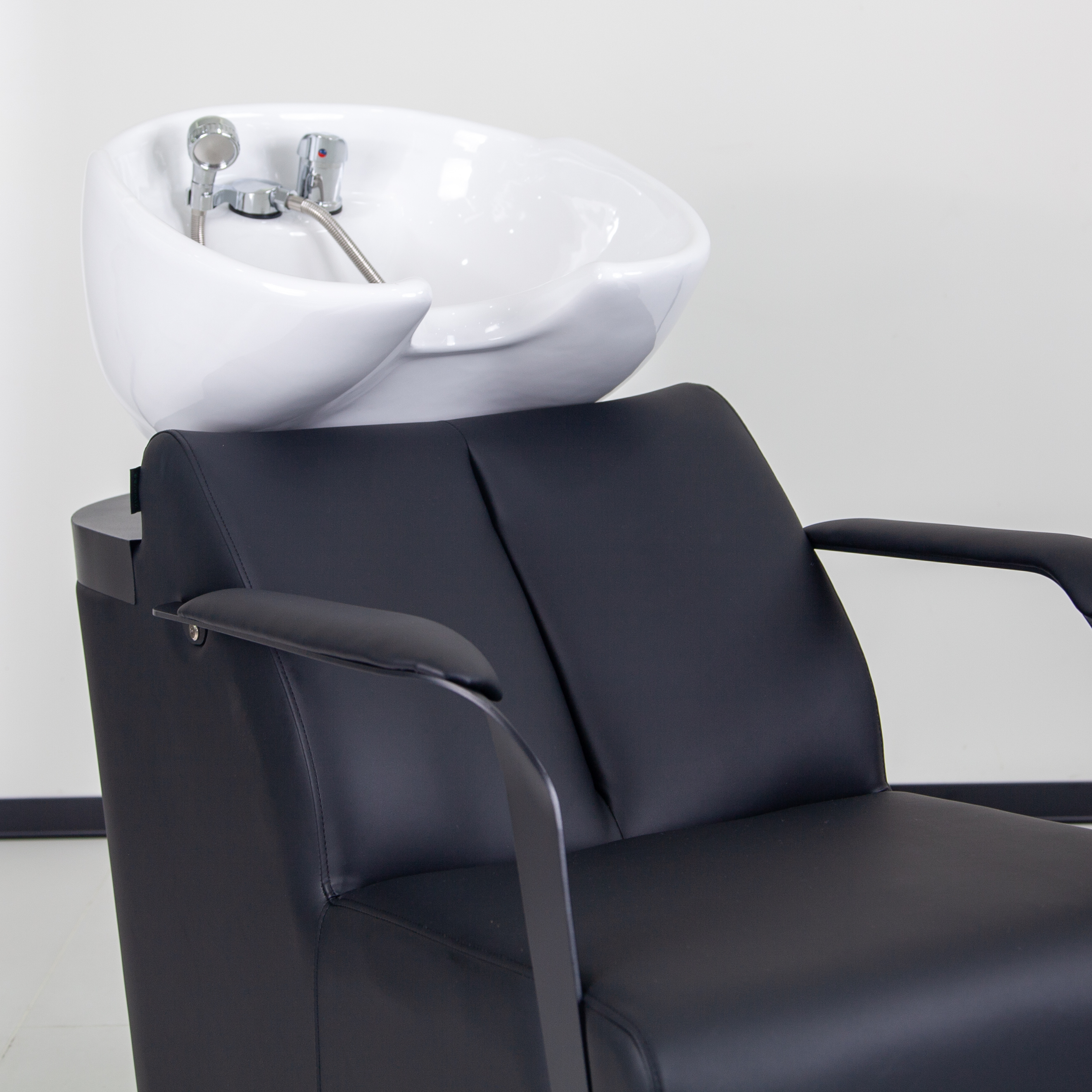 Basic Reclining Shampoo Chair with Wash Basin for Beauty Salon DN0073_Basic Shampoo Chairs