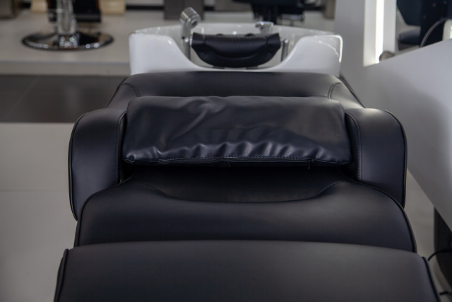 Electric Shampoo Chair with White Backwash Basin for Salon Use DN0075_Electric Shampoo Chairs