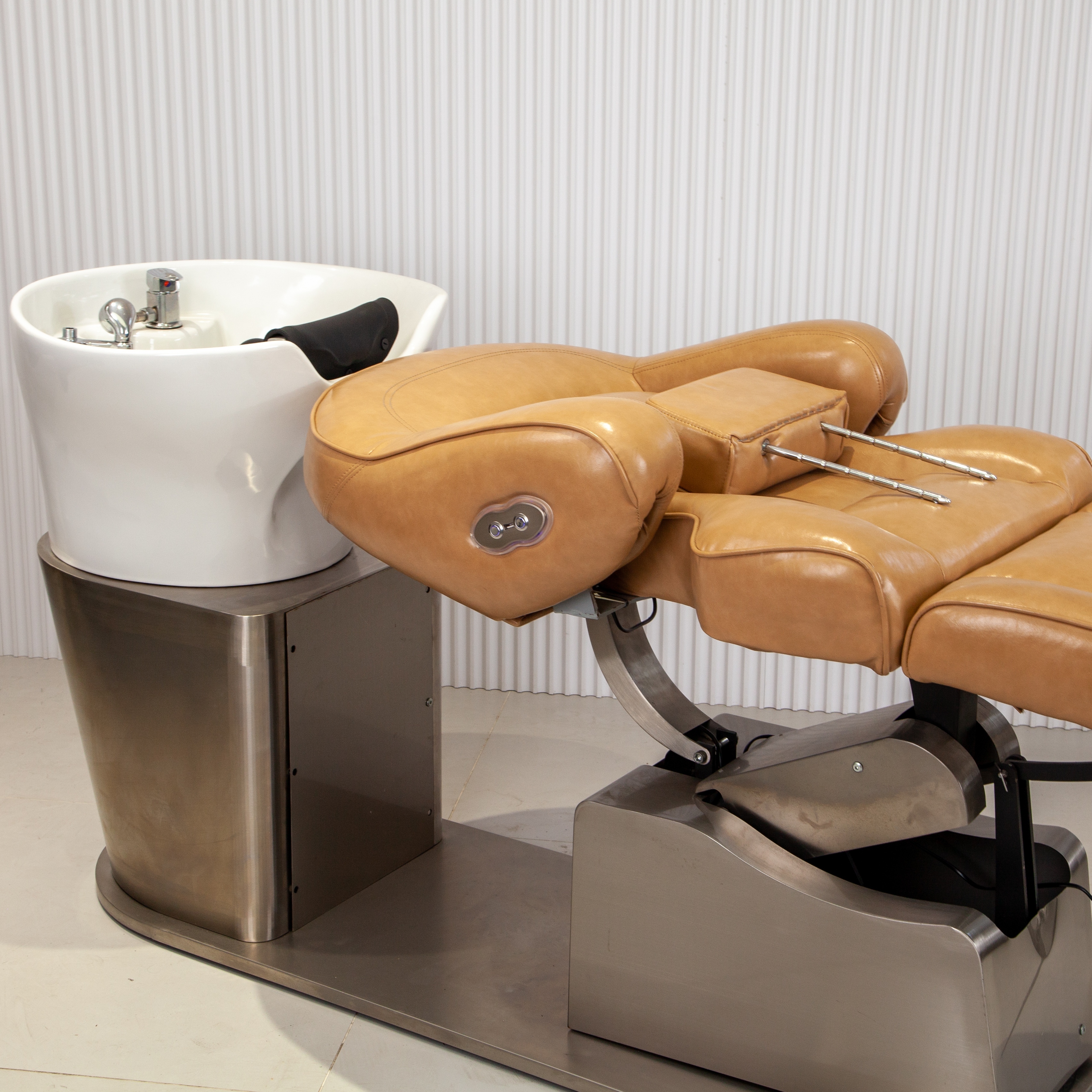 Electric Reclining Shampoo Chair with Backwash Bowl for Barber Shop DN0064_Electric Shampoo Chairs