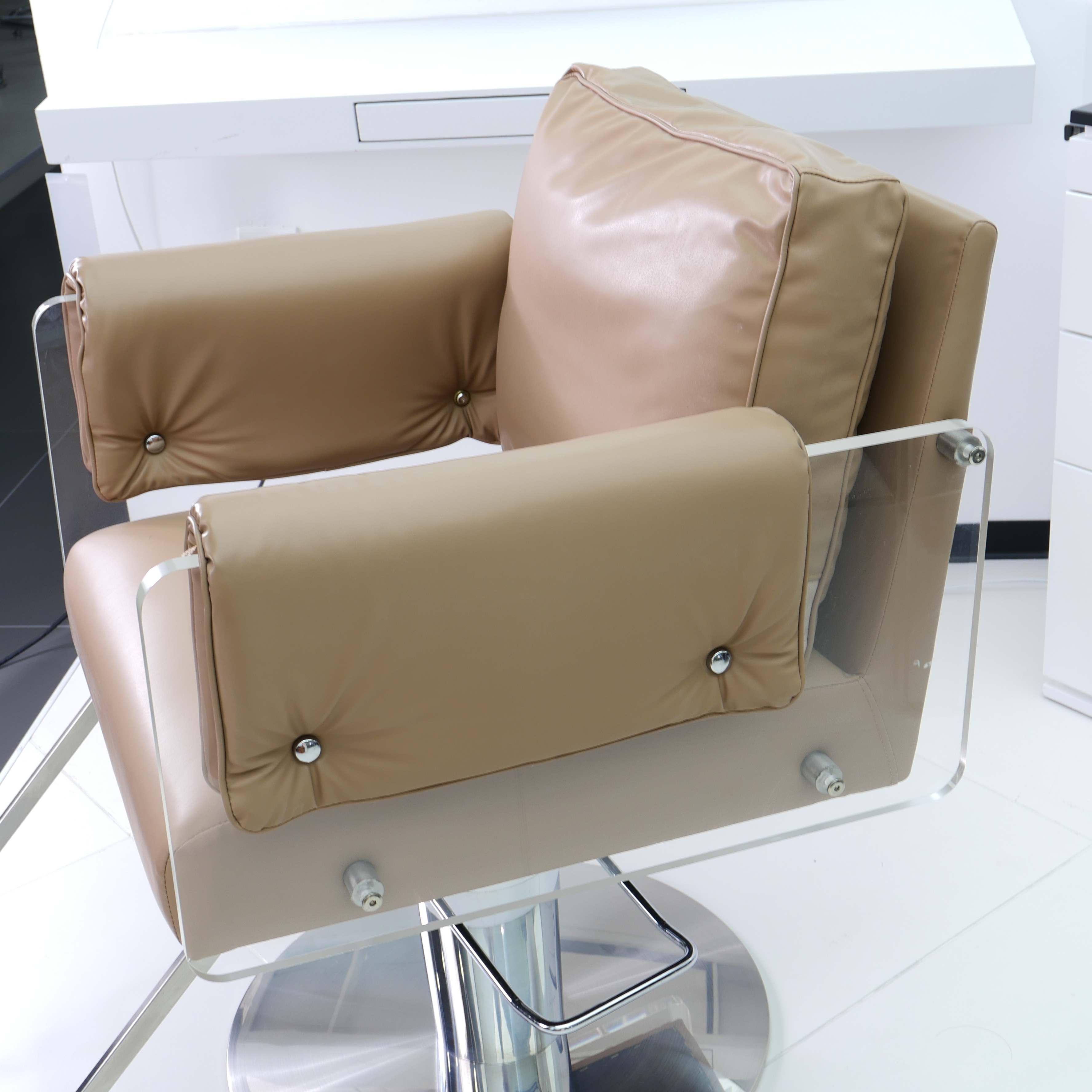 Hydraulic Barber Chair for Vintage Style Salon Use DN0117_Hydraulic Chairs