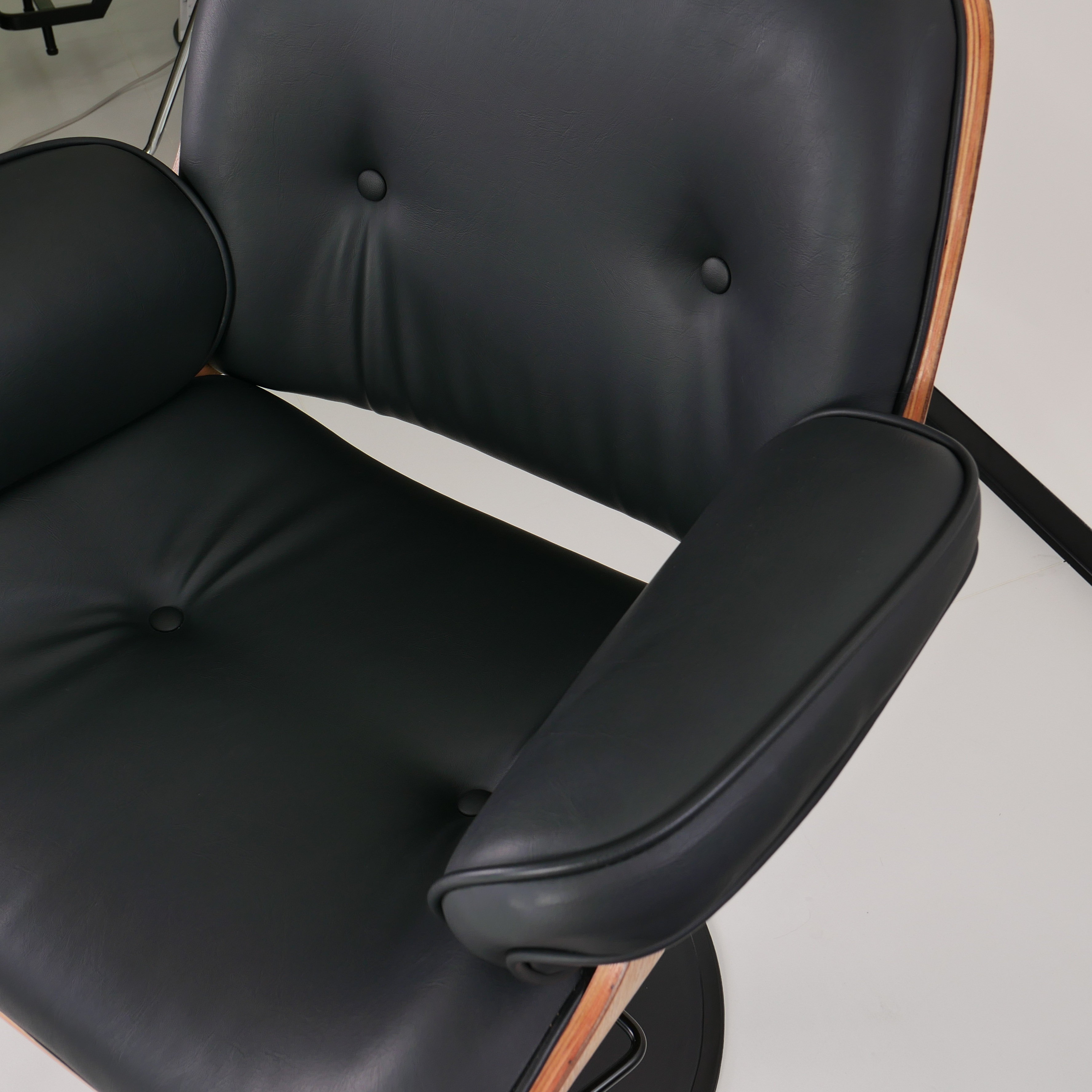 Hydraulic Barber Chair for Salon Hair Cutting and Styling DN0116_Hydraulic Chairs