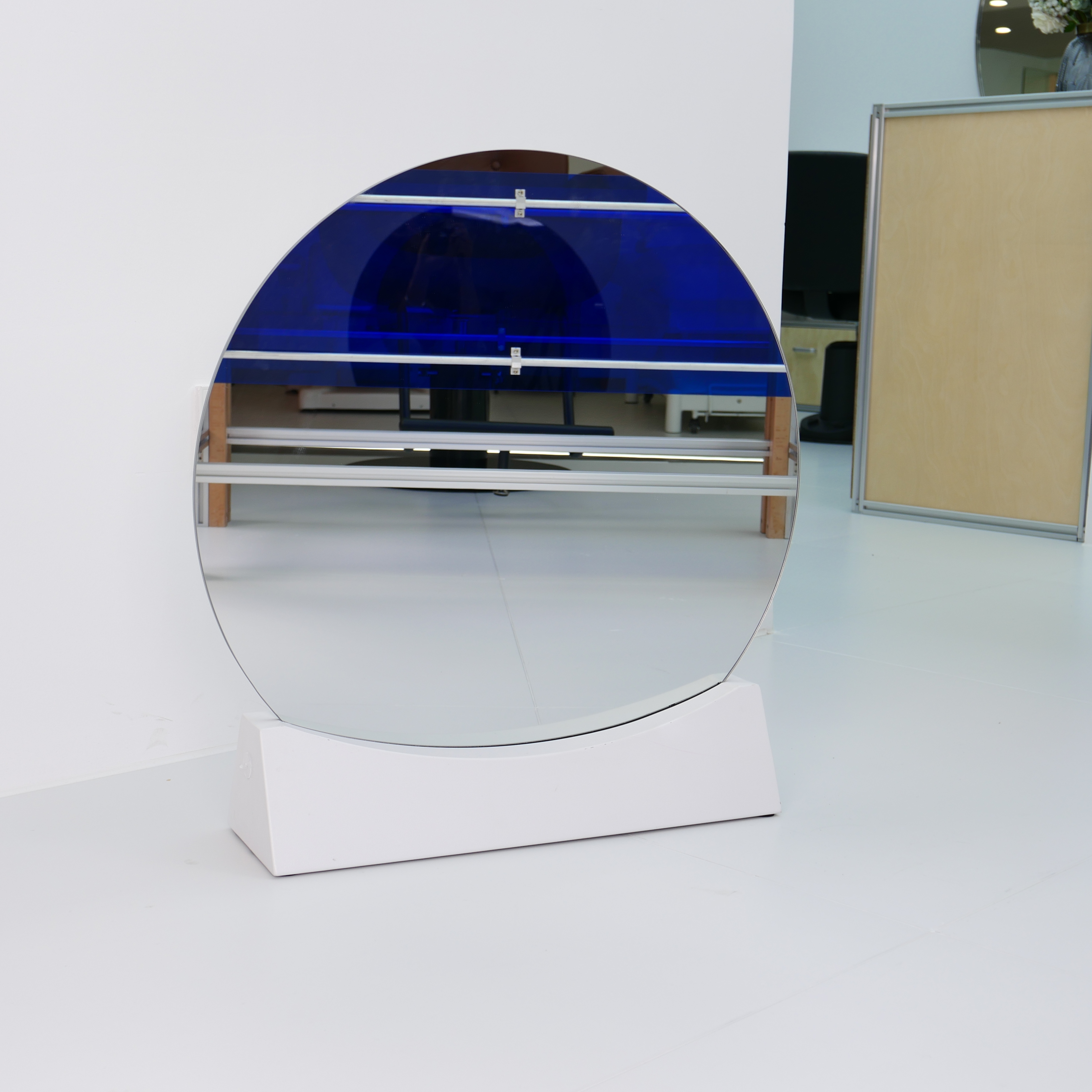 Double-Sided Salon Styling Mirror with Stainless Steel Base DN0142_Salon Mirrors
