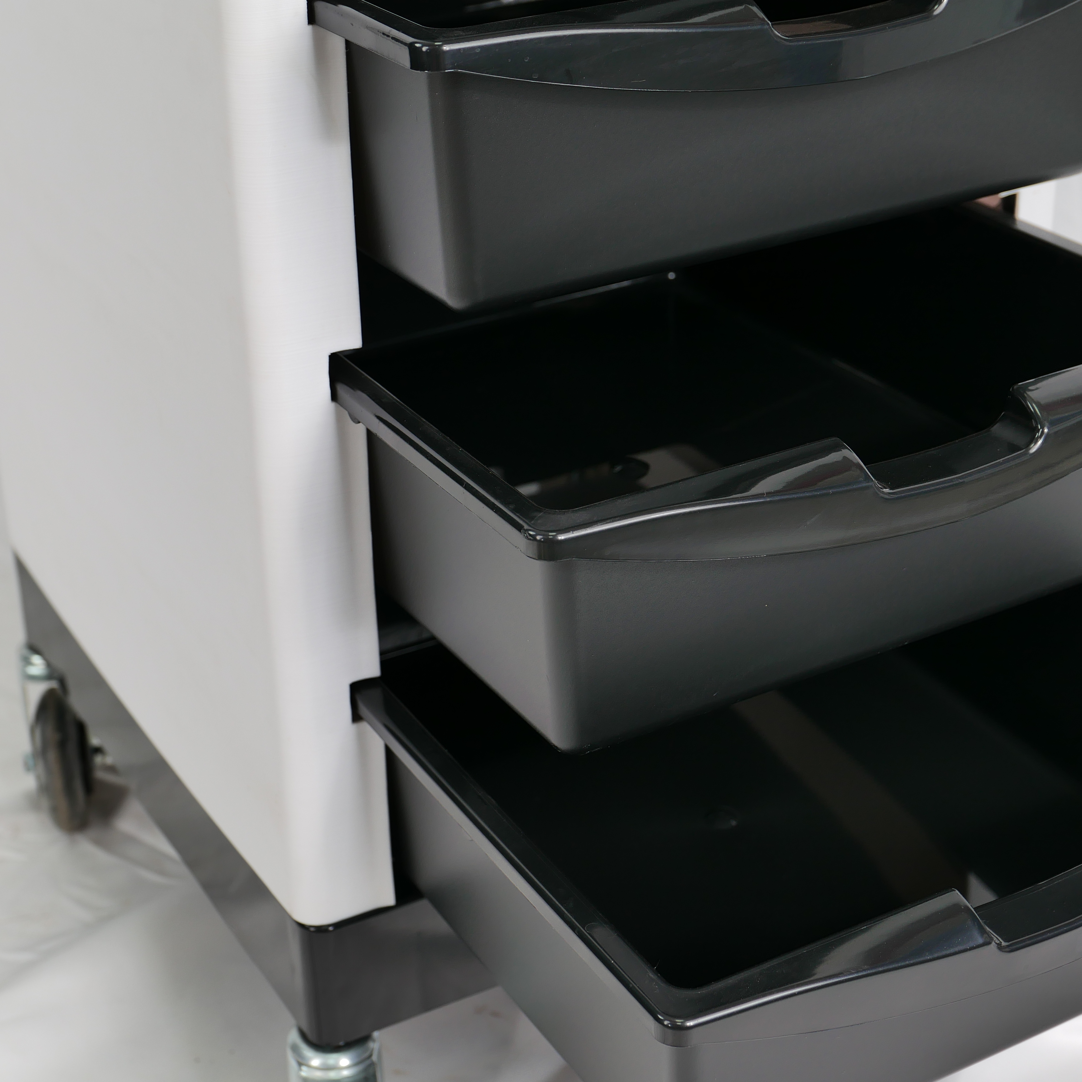 5 Layer Stainless Steel Salon Trolley Cart for Beauty Salon Use DN0203_Salon Trolleys