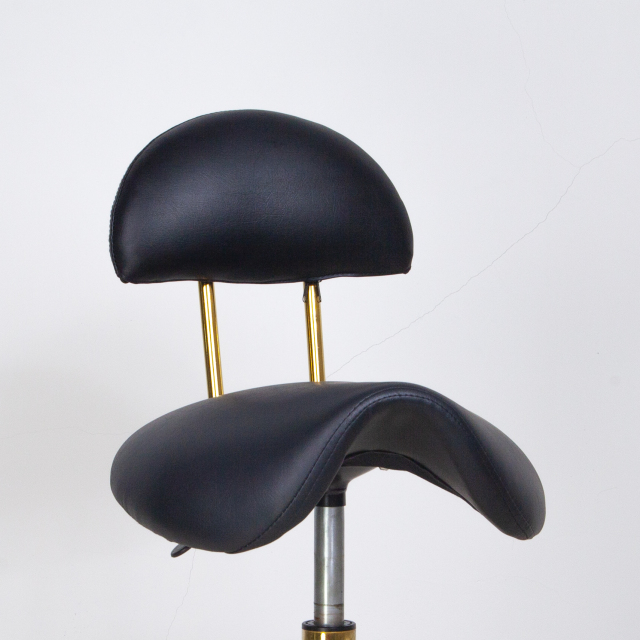 Ergonomic Hydraulic Technician Chair with Leather Seat for Salon Use DN0276_Technician Chairs