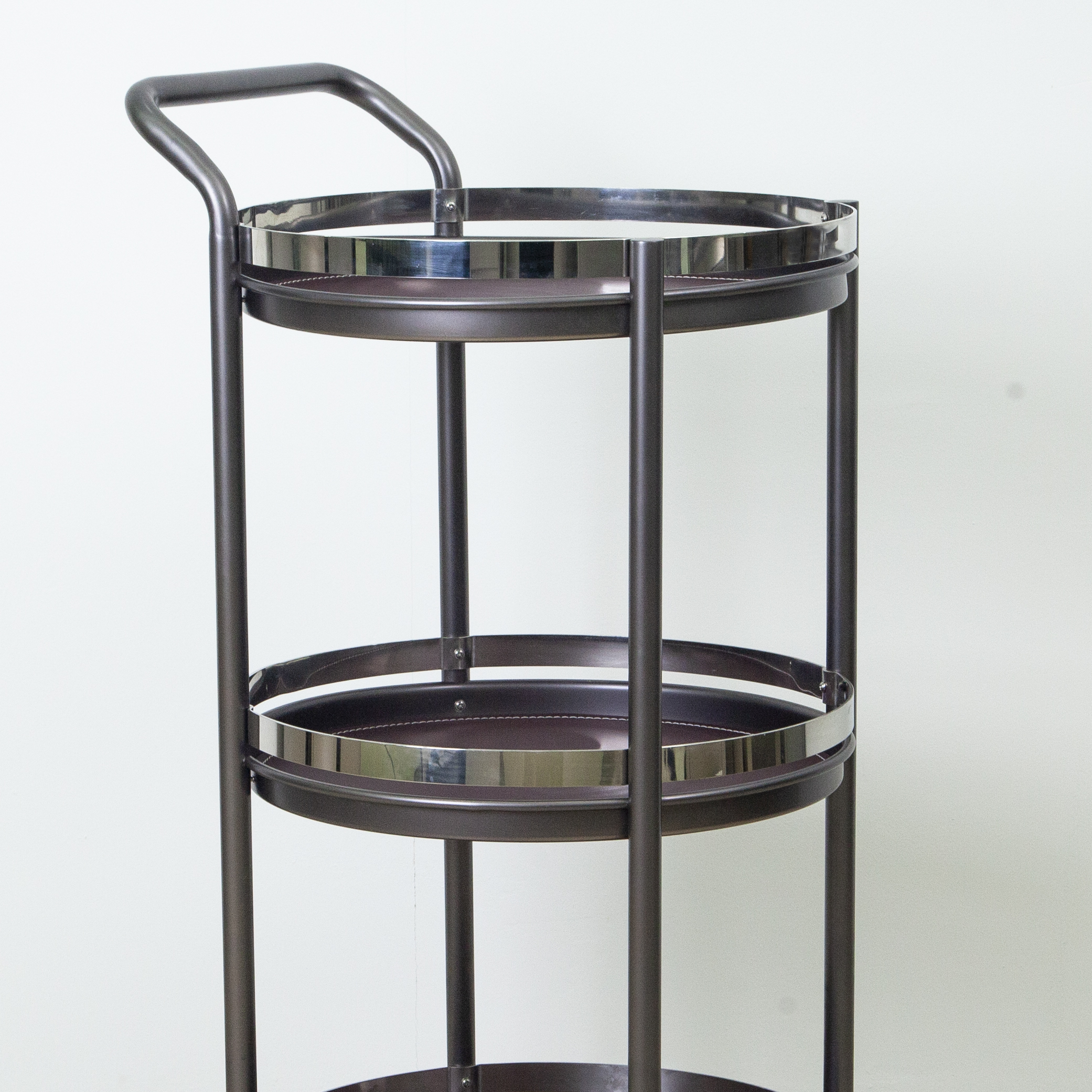 Heavy Duty Salon Serving Trolley with Strong Frame for Beauty Salon Use DN0257_Salon Trolleys