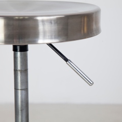 360° Swivel Technician Chair with Height Adjustment for Salon Use DN0272_Technician Chairs