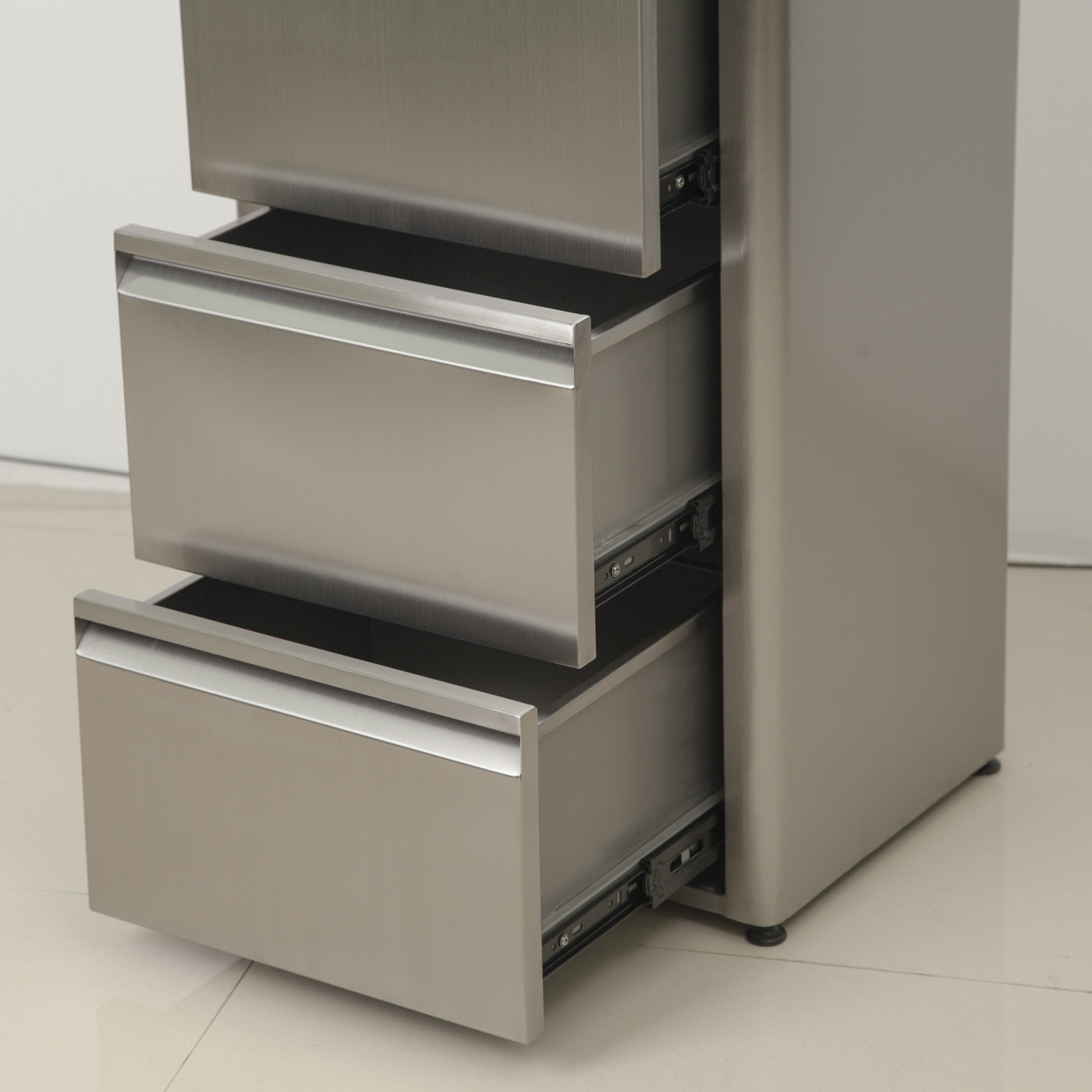 Adjustable Stainless Steel Nail Salon Storage Cabinet for Beauty Use DN0252_Storage Cabinets