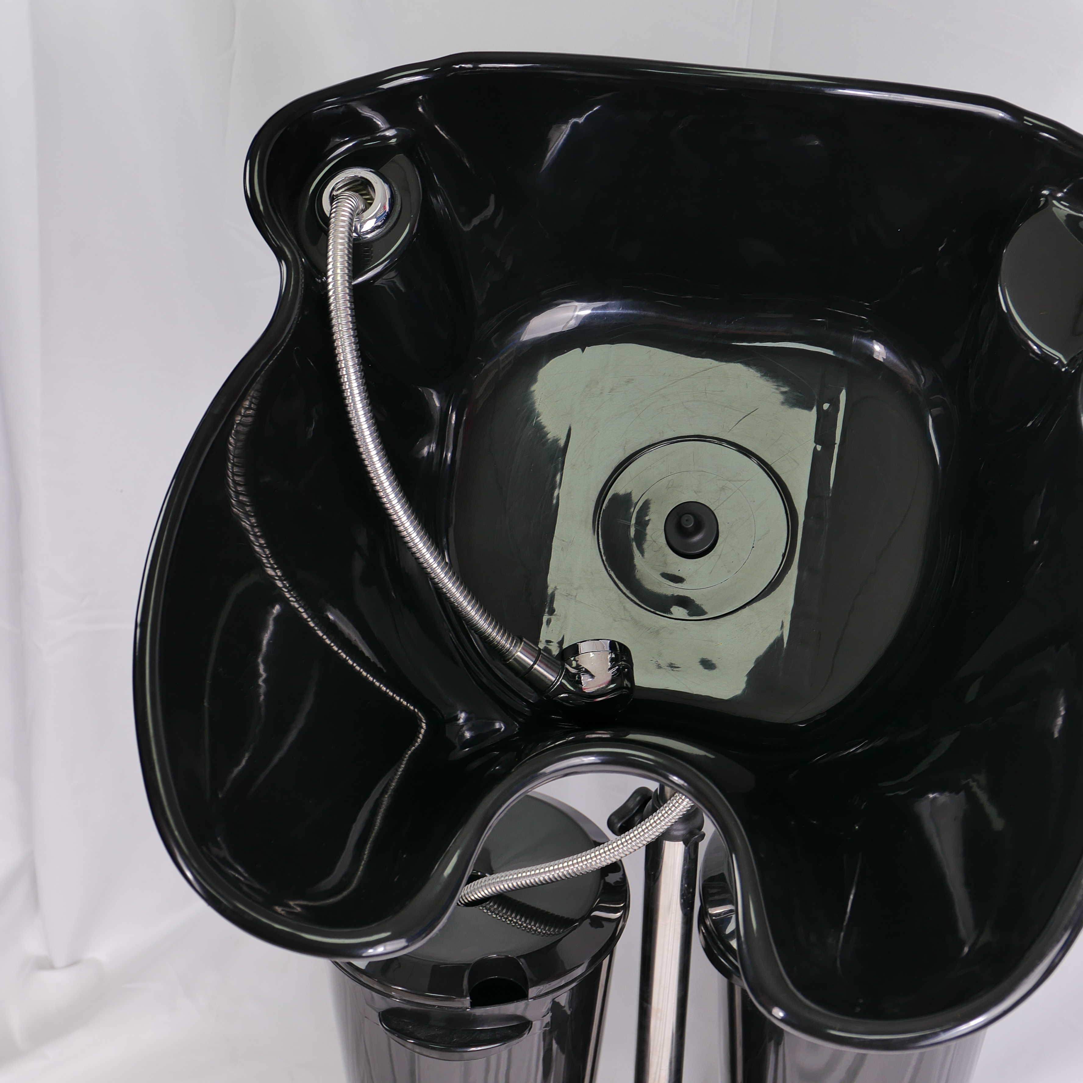 Mobile Adjustable Shampoo Basin with Stainless Steel Frame for Salon Use DN0166_Shampoo Sinks
