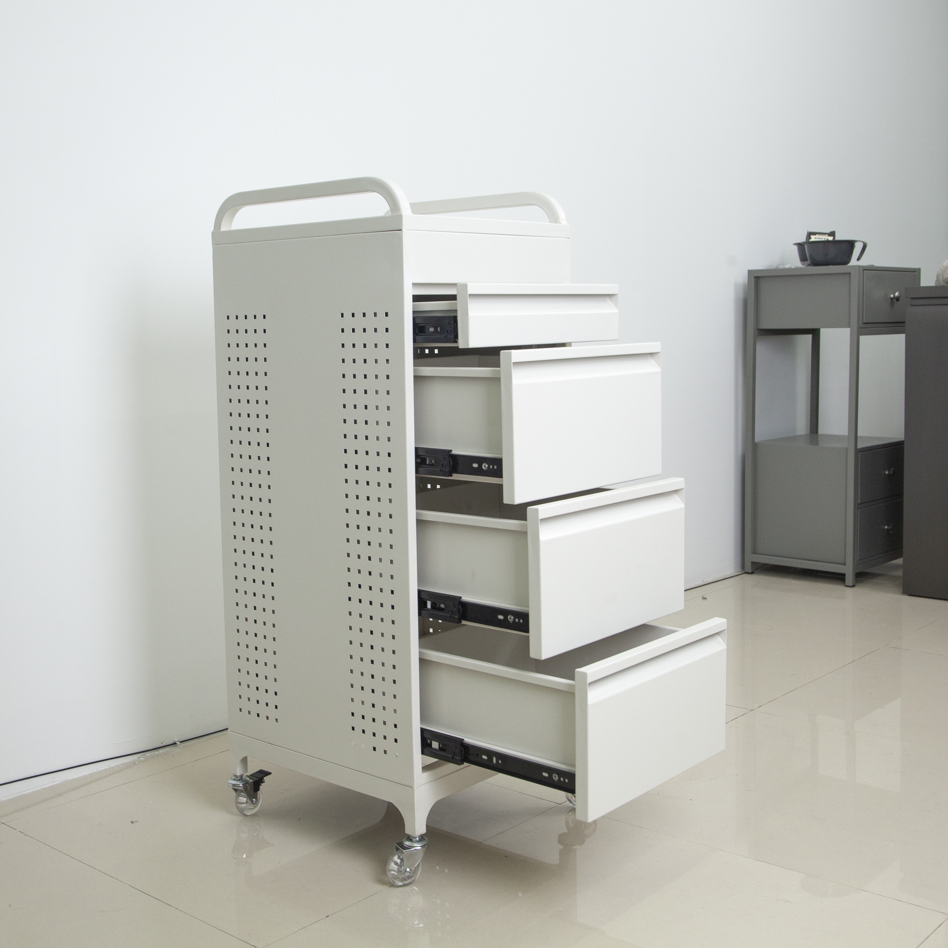 Metal Salon Tool Cabinet Trolley for Hair and Beauty Salon Use DN0250_Salon Trolleys