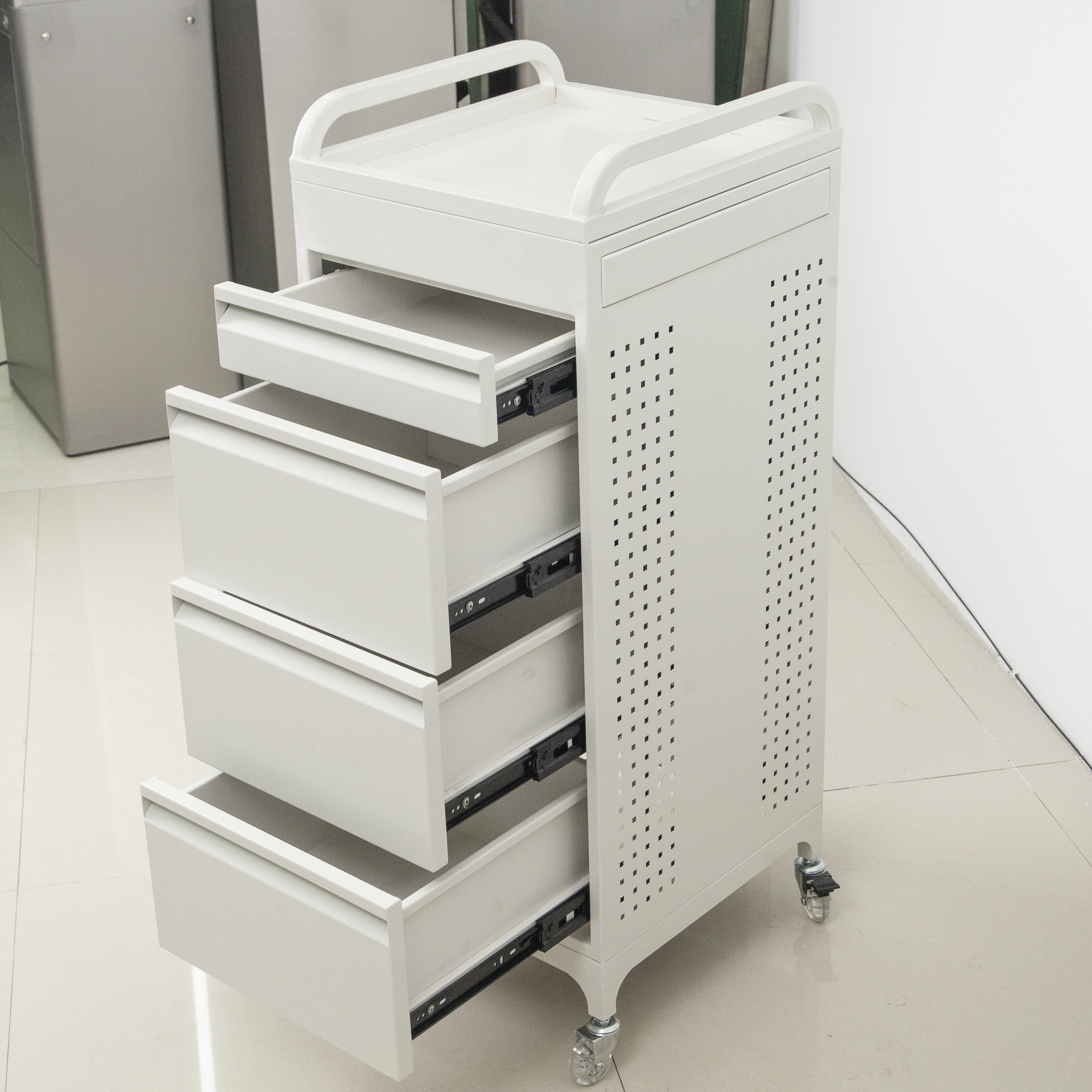 Metal Salon Tool Cabinet Trolley for Hair and Beauty Salon Use DN0250_Salon Trolleys