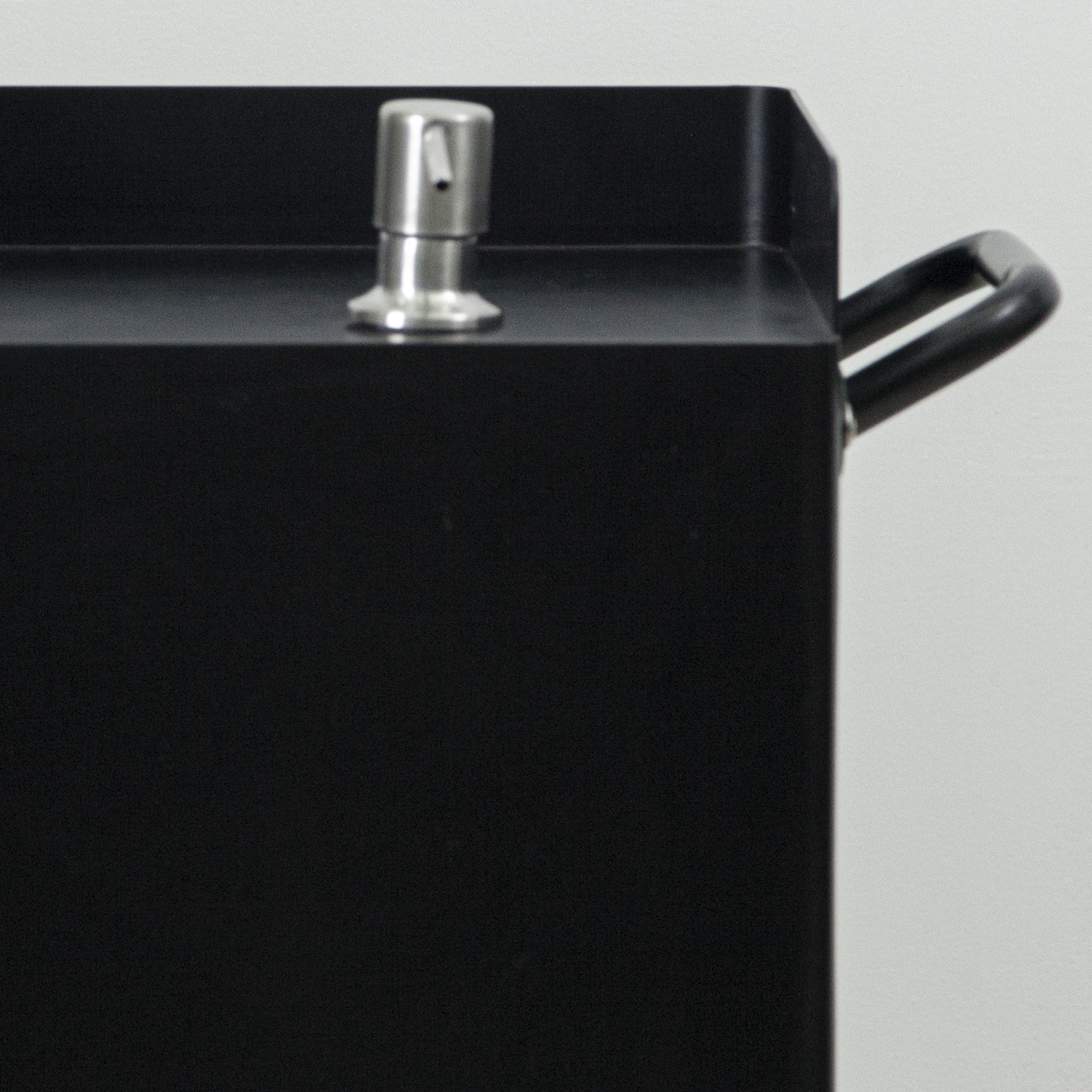 Sanitizer Dispenser Trolley Cart for Salon Hygiene Use DN0246_Salon Utility Tools