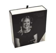 Earphone magnet gift box