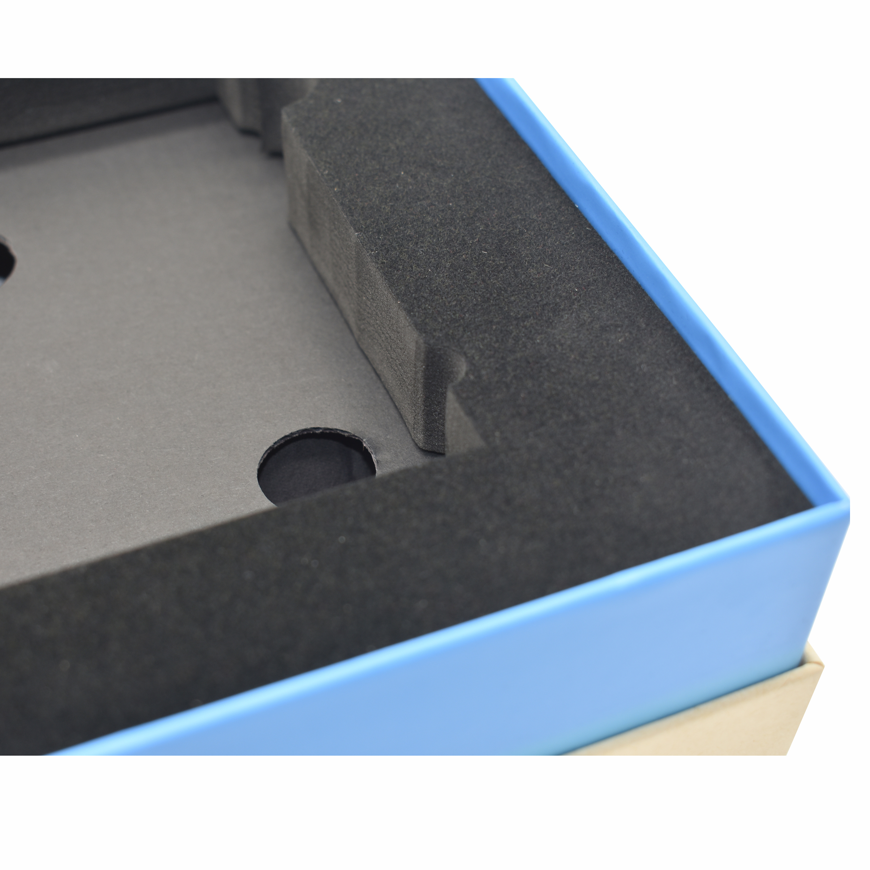 Silk screen colored kraft paper gift box